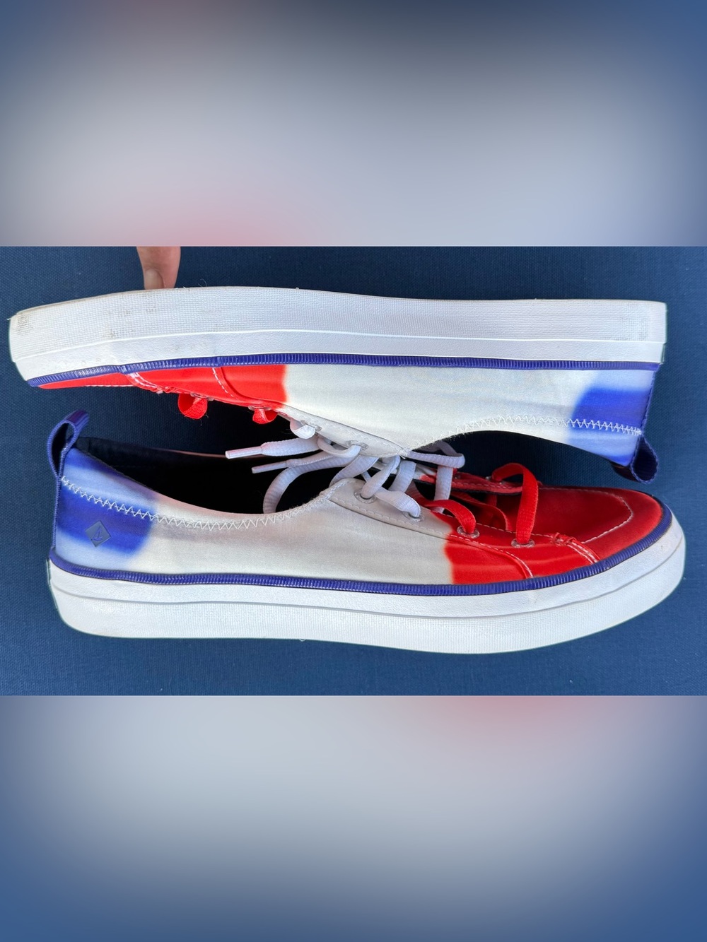 Sperry x Popsicle Crest Vibe Firecracker Sneakers in Red, White & Blue - Picture 2 of 10